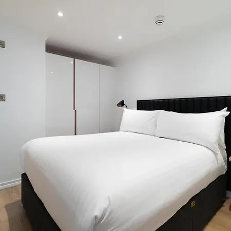 Premier Suites Edinburgh Fountain Court Экстерьер фото